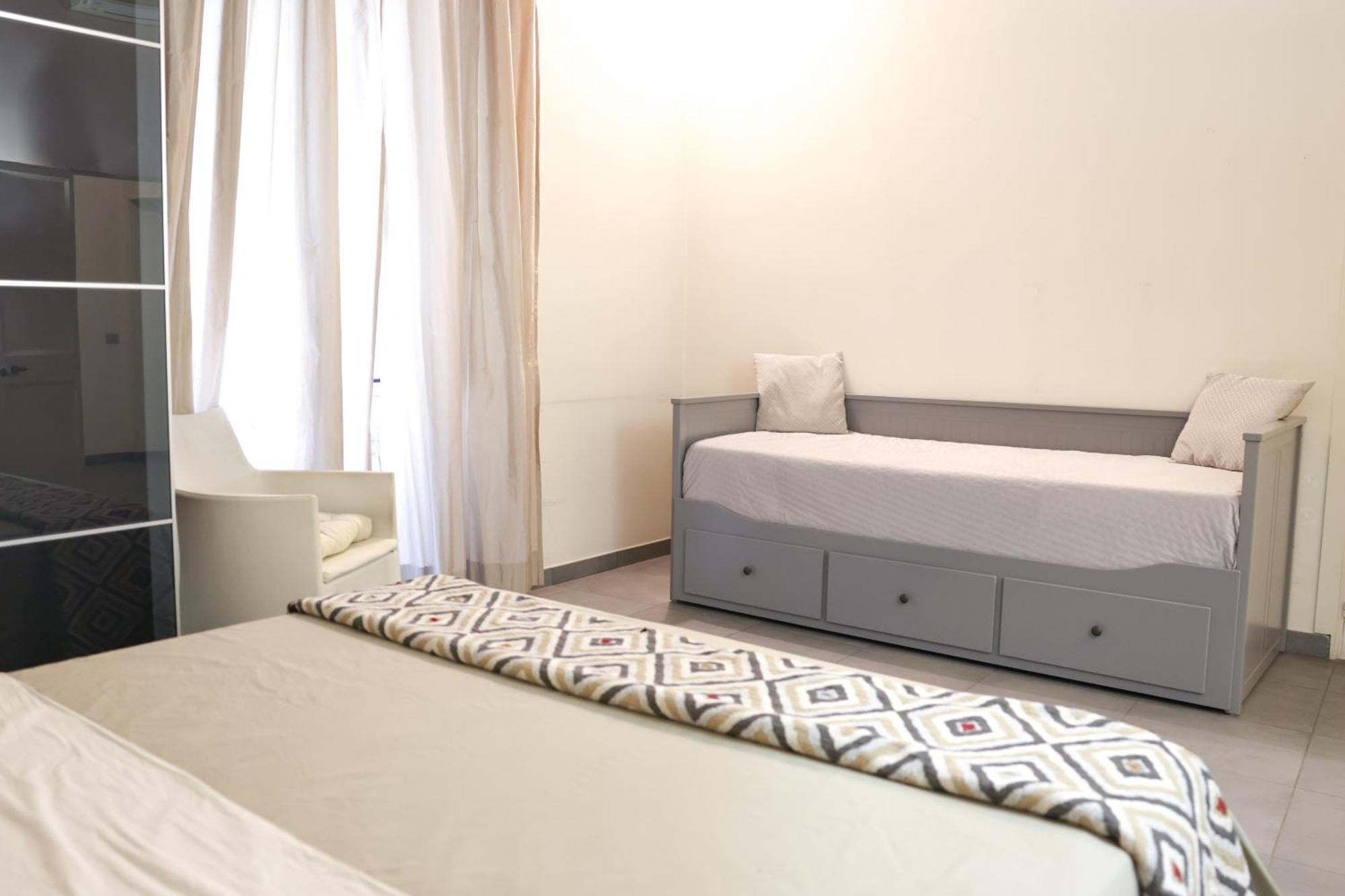 Domus Superior Domizio - Pantheon Apartment Rome Exterior photo